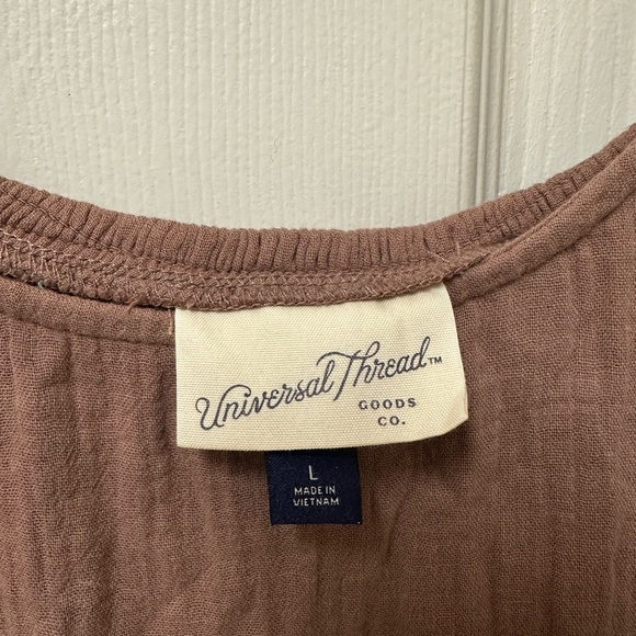 Women’s Dress - Picture 4 of 5